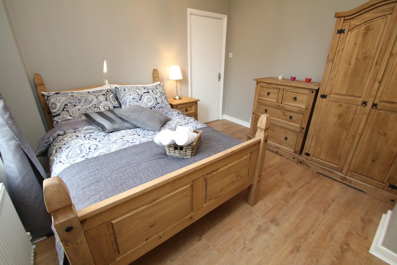 New And Cosy Sidney Square Londres